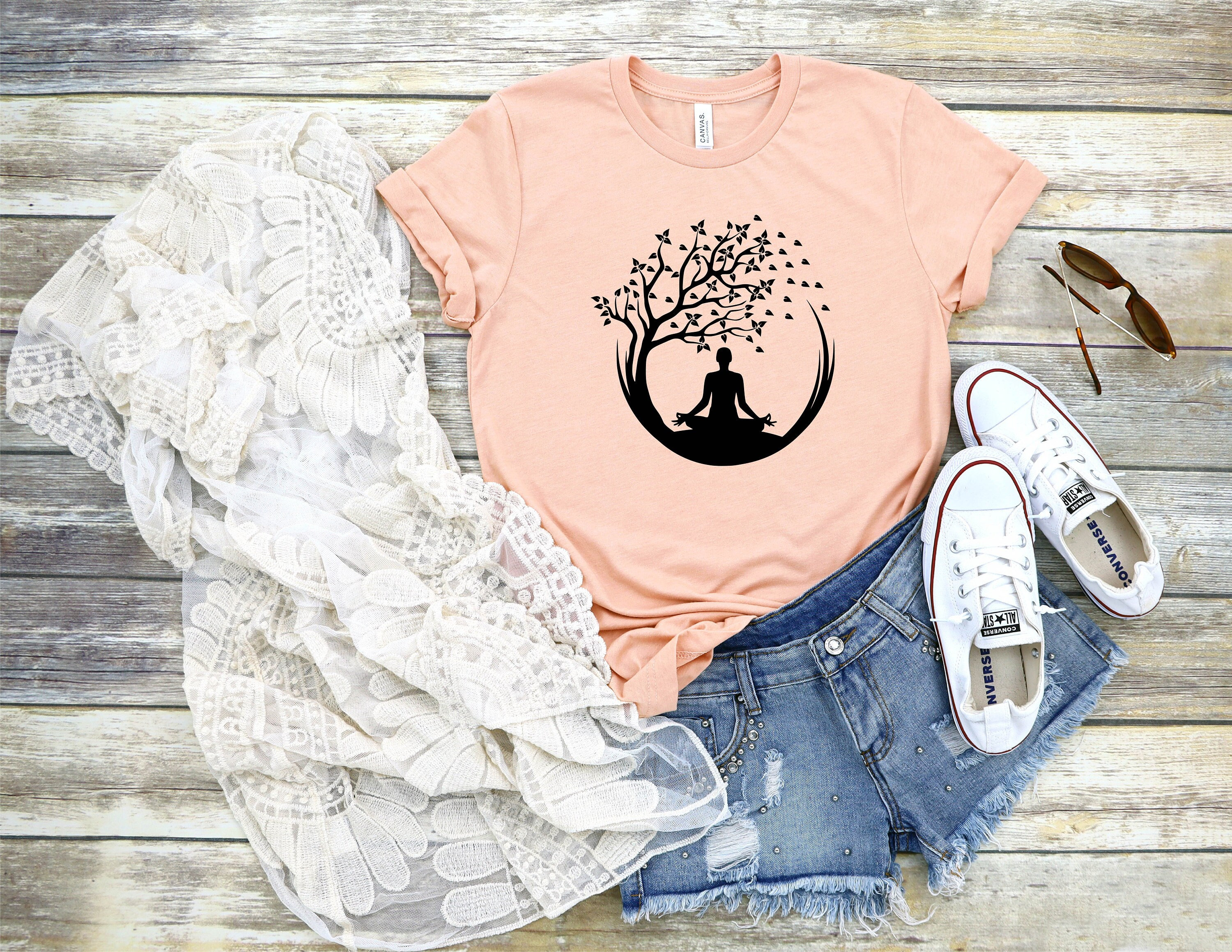 Camisetas con dibujos de yoga hotsell