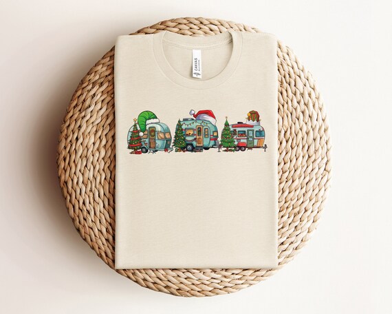 Camping Van Santa Hat Xmas Lights Camper Merry Christmas T-Shirt Camping Van Santa Hat Xmas Lights Camper Merry Christmas T-Shirt