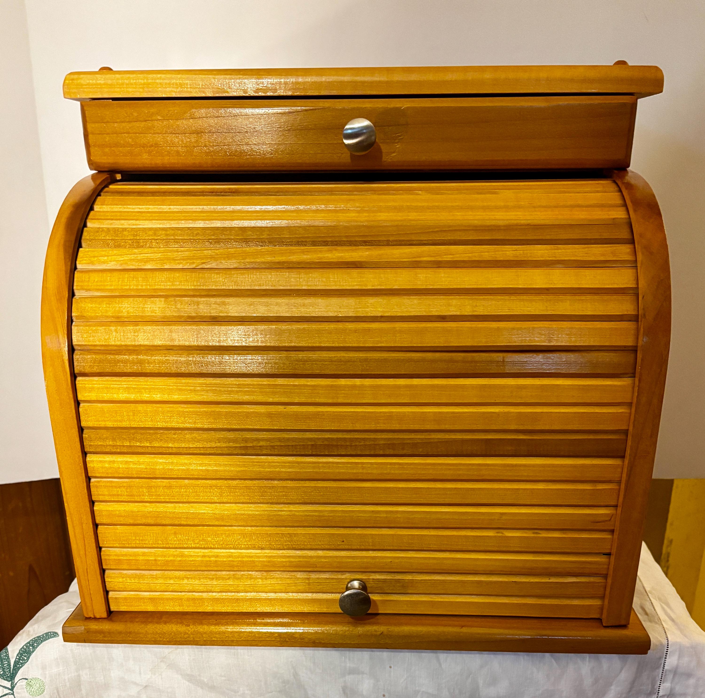 English Bread Box - Etsy