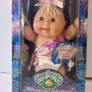 New Never Opened Y2K Celebration Cabbage Patch Kids Girl newborn Josepha Robin Blonde Hair Green Eyes upper teeth nubs