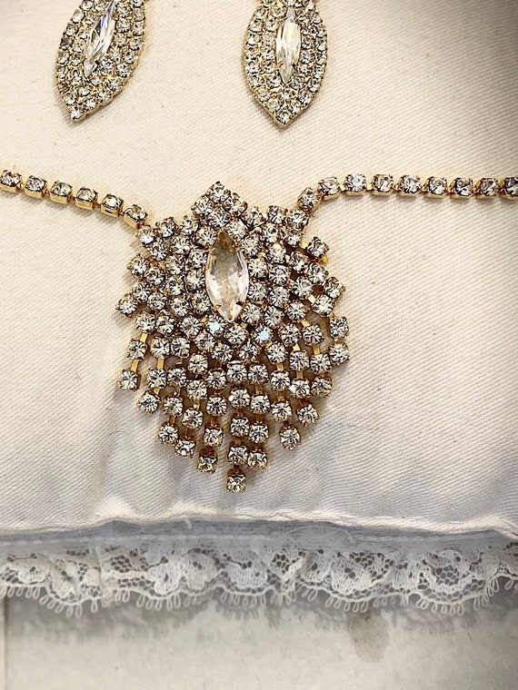 Vintage Circa 1960s Stunning Rhinestone Necklace … - image 2