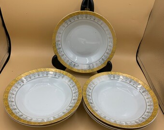 7 Royal Vienna Gold Scroll & Yellow Band Pattern 8’’ Salad Blow