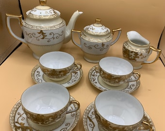 Moriyama Mori-Machi Tea Set Hand Painted Gold Gilt Moriage Made In Japan~Antique