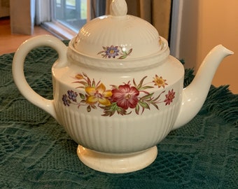 VTG Wedgewood China England EDME Creamware Teapot Cavalier Meadow Flowers