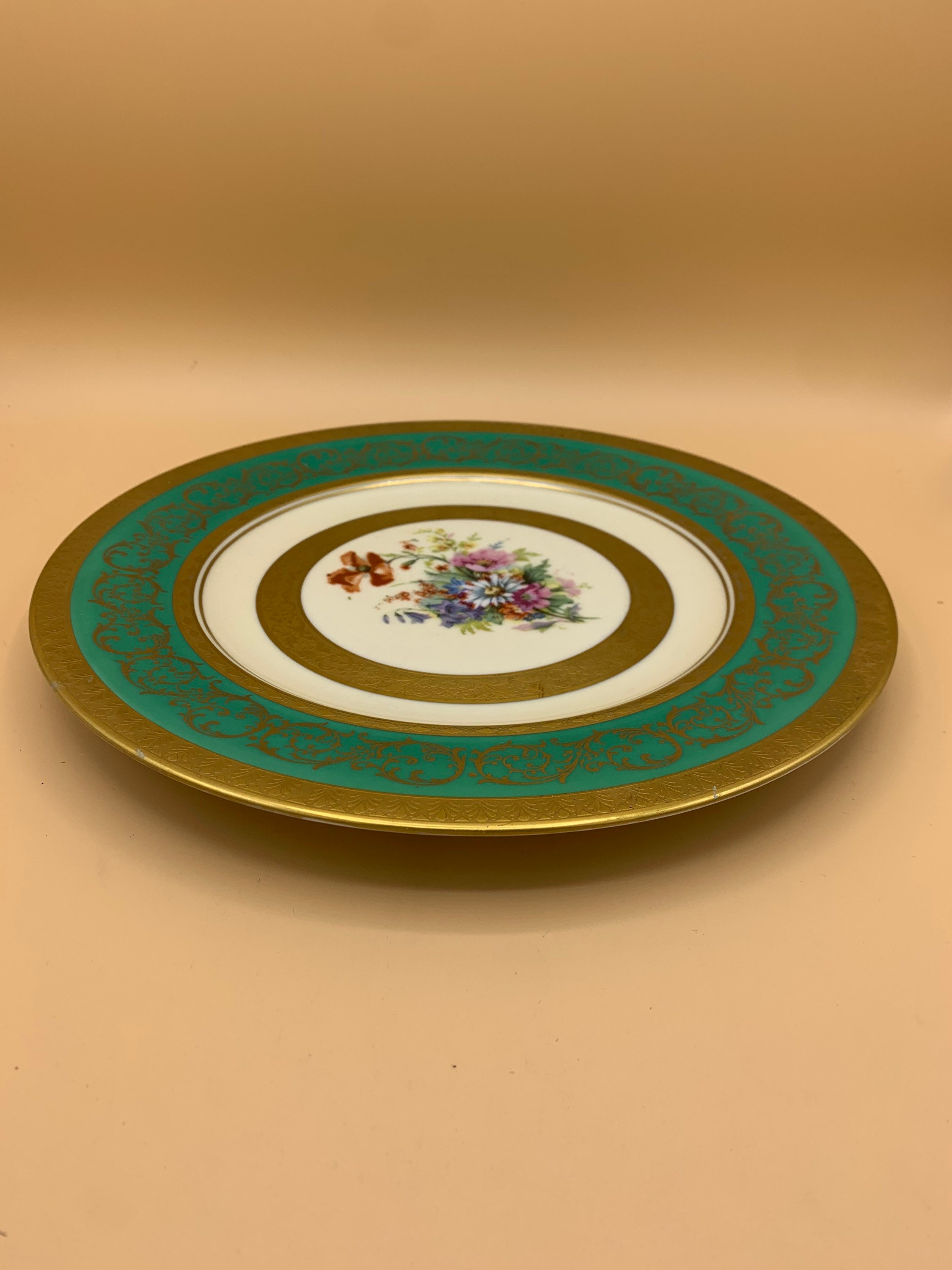 Royal Bavarian ANTIQUE Gold burgundy Hutschenreuther Selb Dinner Plates royal-bavarian-antique-gold-burgundy-hutschenreuther-selb-dinner-plates