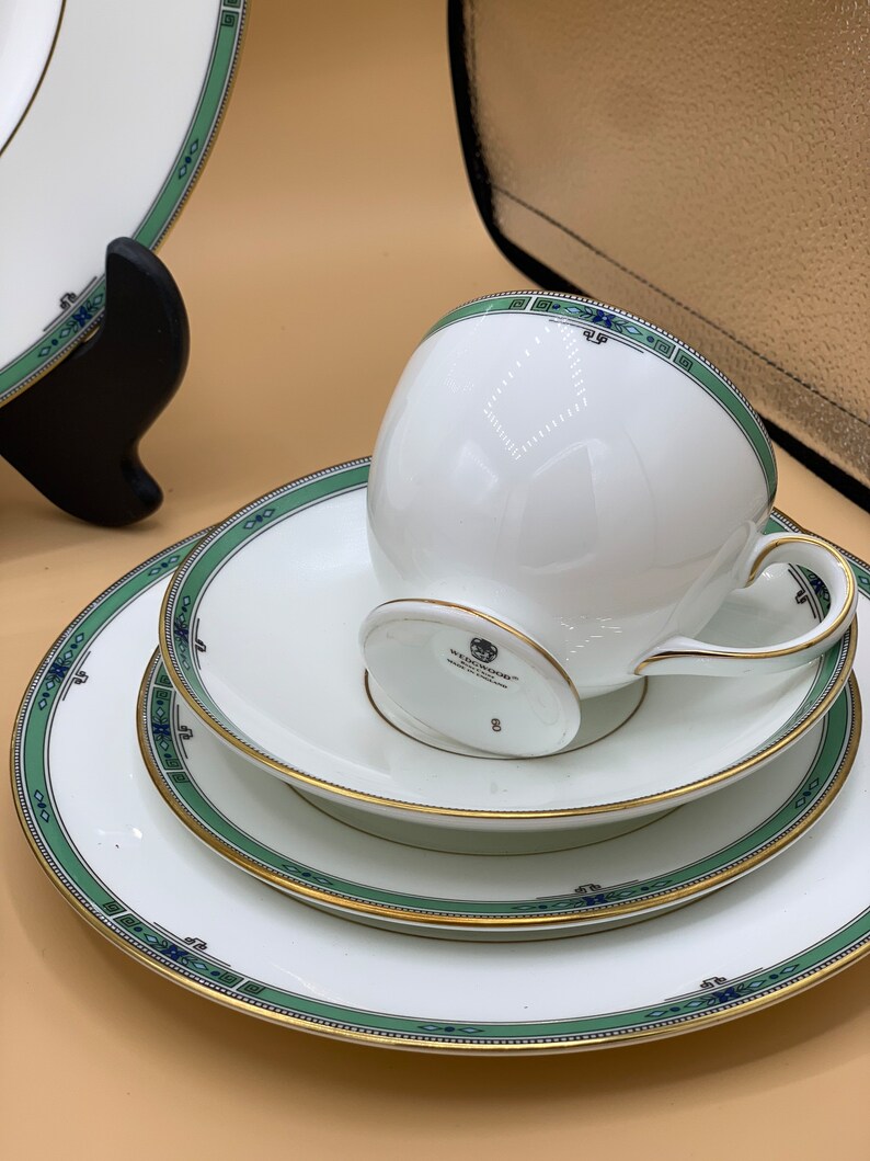 Wedgwood Bone China Jade Pattern Green Trim 10 Piece Place Etsy