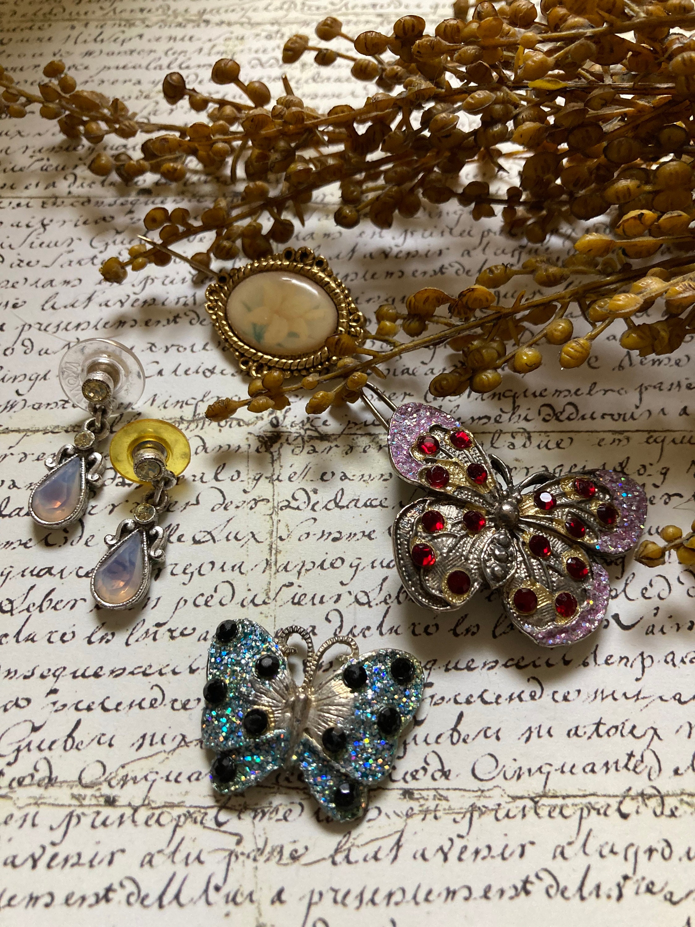 Vintage 1960/70s Costume Jewelry Camco Brooch Monet Drop