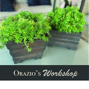 KLEINE WOODEN PLANTERS