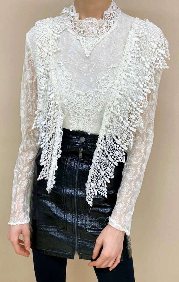 Lace Vintage Blouse