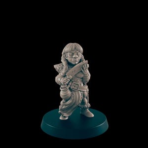 Dwarf Female Cutter - Ec3d