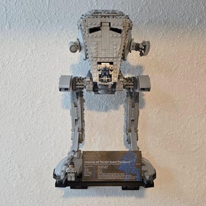 Wall Mount for LEGO® AT-ST™ Walker (75417)