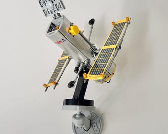 Wall Mount for LEGO® NASA Hubble Space Telescope (10283)