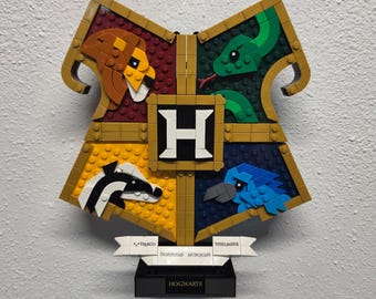 Wall Mount for LEGO® Hogwarts™ House Crest (76462)