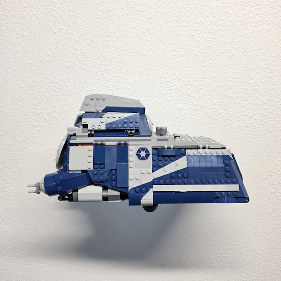 Adjustable Wall Mount for LEGO® Battle of Felucia Separatist MTT™ (75435)