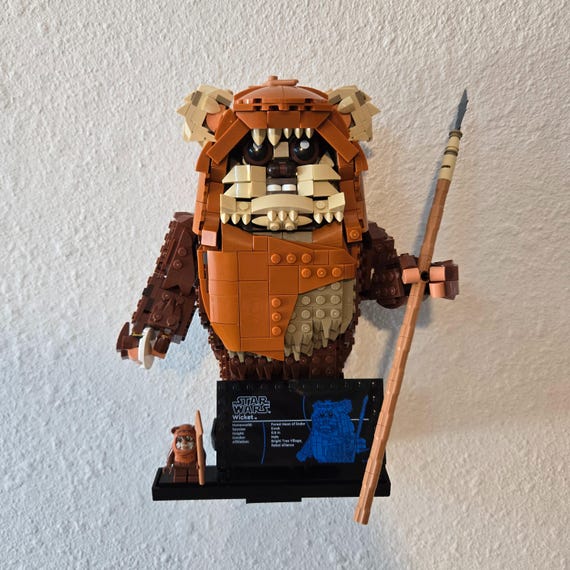 Wall Mount for LEGO® Wicket the Ewok™ (75430)