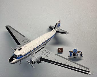Adjustable Wall Mount for LEGO® DC3 Airliner (11378)