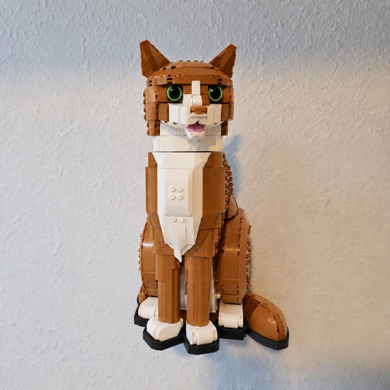 Wall Mount for LEGO® Orange Cat (21376)