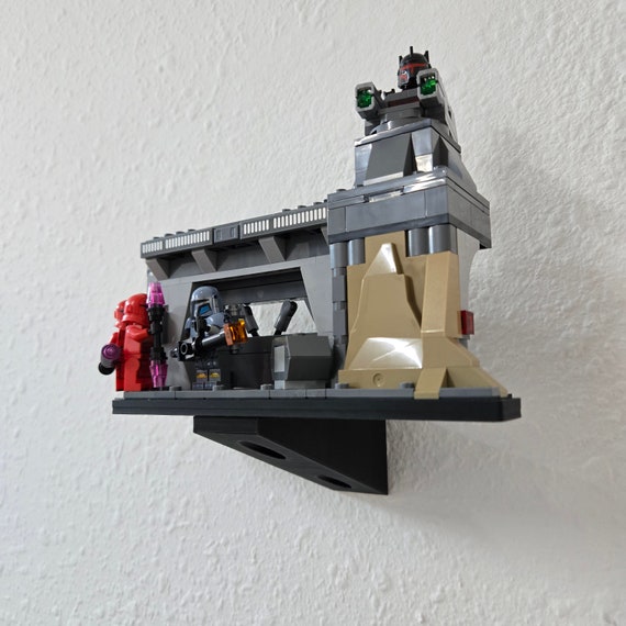 Wall Mount for LEGO® Paz Vizsla™ and Moff Gideon™ Battle (75386)