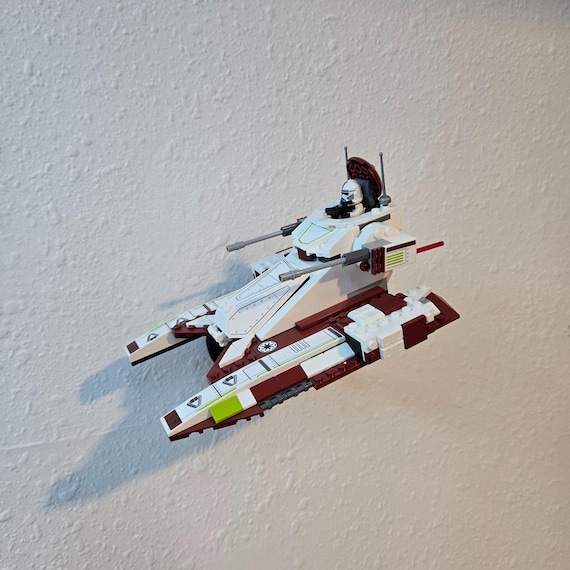 Adjustable Wall Mount for LEGO® Republic Fighter Tank™ (75342)