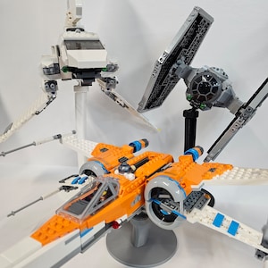 Adjustable Display Stand for LEGO® Star Wars Sets (Universal)