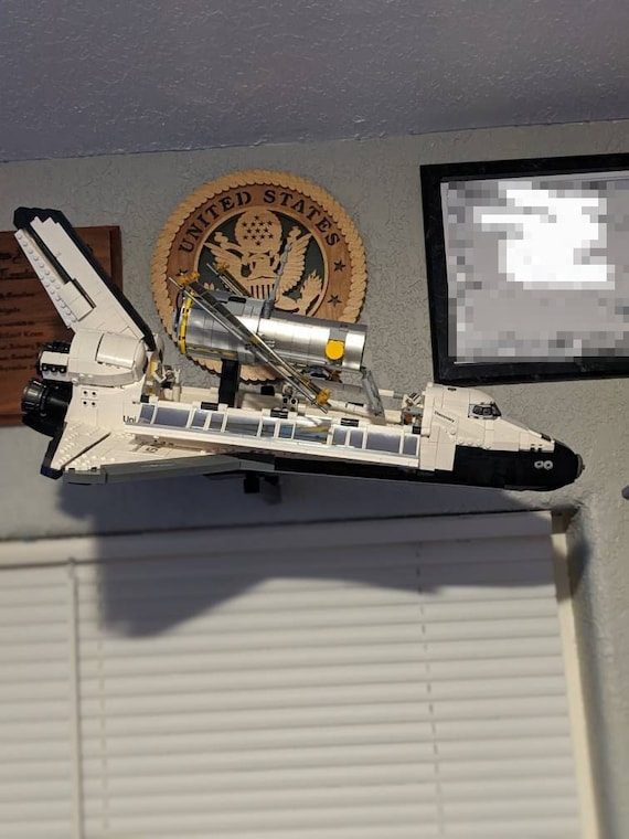 The new NASA display all set up : r/lego