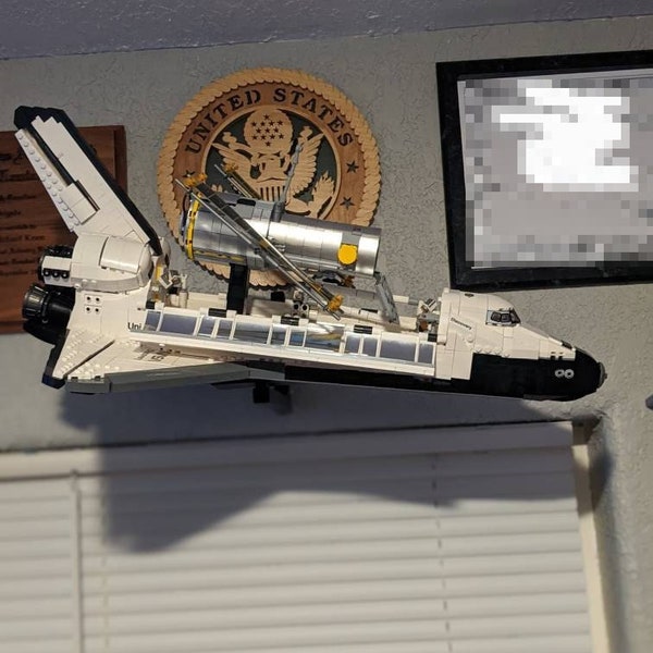 Wall Mount for LEGO® NASA Space Shuttle Discovery (10283) *LEGO® not included