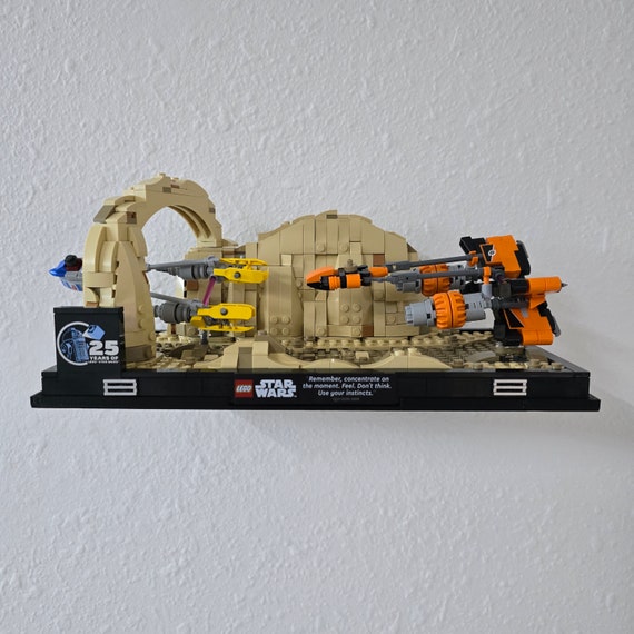Wall Mount for LEGO® Mos Espa Podrace™ Diorama (75380)