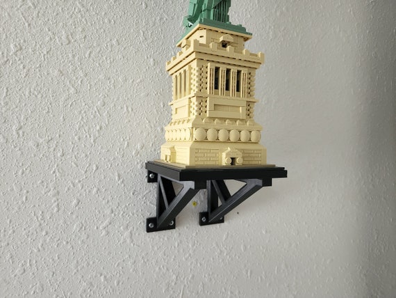 Wall Mount for LEGO® Statue of Liberty 21042 LEGO® Not Included 
