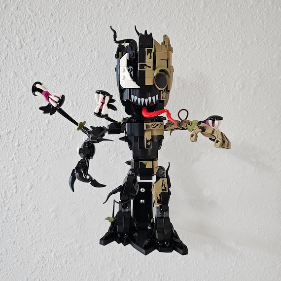 Wall Mount for LEGO® Venomized Groot (76249)