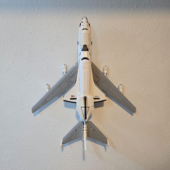 Vertical Wall Mount for LEGO® Shuttle Carrier Aircraft (10360)