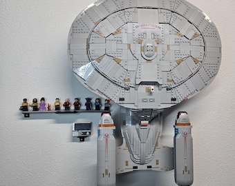 Suporte de parede vertical para LEGO® Star Trek: U.S.S. Enterprise NCC-1701-D™ (10356)