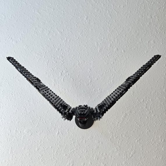 Adjustable Wall Mount for Kylo Ren's Command Shuttle (75406)