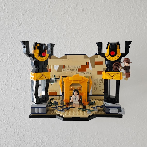 Wall Mount for LEGO® Indiana Jones™ Escape from the Lost Tomb (77013)