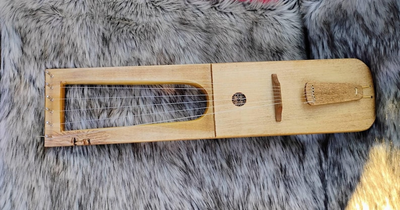 Anglo Saxon Lyre 