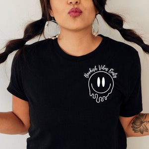 Bookish Vibes Only _ T-Shirt _ PRE-ORDER
