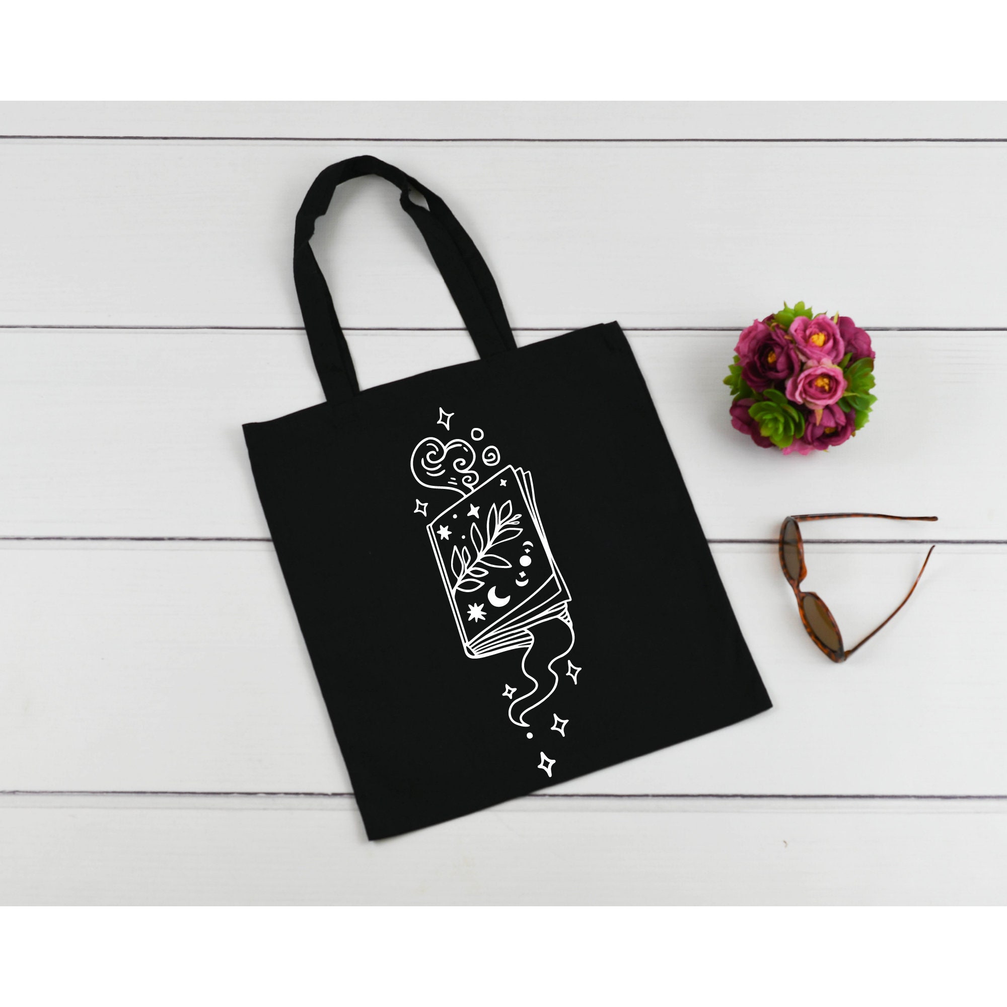medium black tote