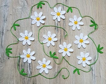 Daisy Crochet Flower Garland | White Flower Bunting
