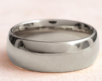 Bague en tungstène dôme poli minimaliste : alliance confortable