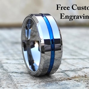 コンフォートフィットタングステンリング：シルバーバンド、ブルーストライプ