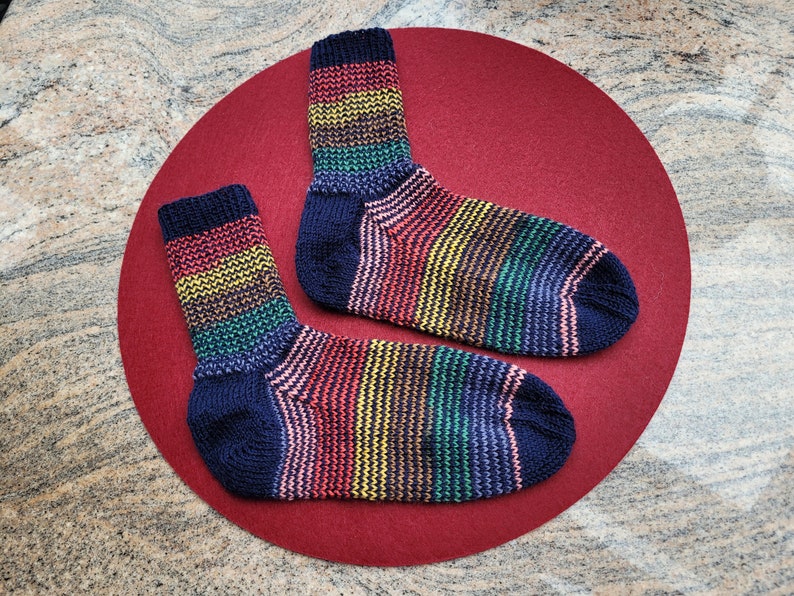 Hand-knitted socks size 26/27, 28/29, 30/31, 32/33, 34/35 36/37 blue colorful stripes 36/37