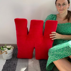 Regalo del Día de la Madre, Decoración con letras, almohada decorativa, almohada personalizada con monograma decorativo, letra personalizada, almohada con forma de alfabeto