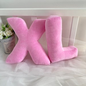 Decoración de guardería, almohada con letras, decoración de sofá, almohada personalizada con monograma, almohada decorativa con alfabeto personalizado, regalo para baby shower