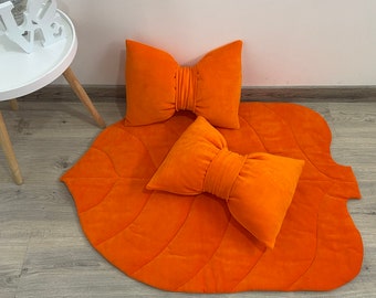 Leaf Play Mat, 100% Cotton, Baby Room Decor (39x31 inches)