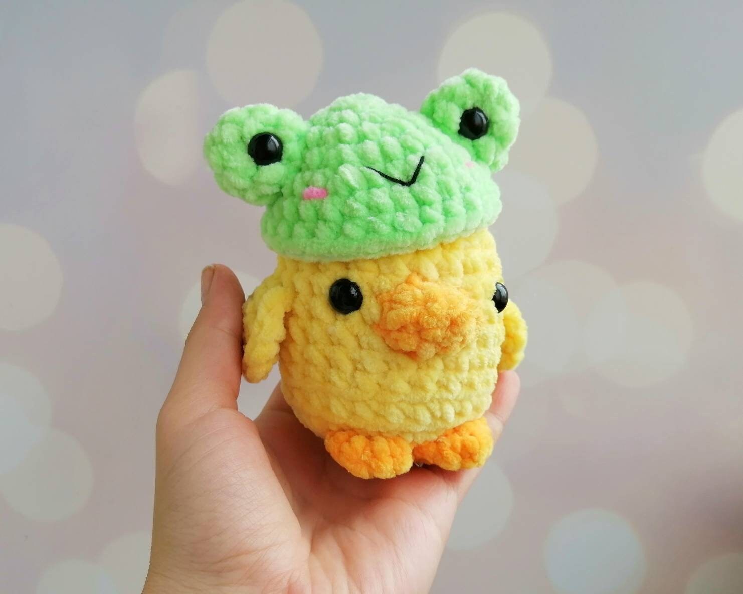 Crochet duck with frog hat Clearance
