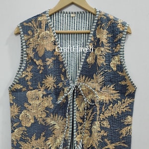 Indian Handmade patch work Vintage Quilted Jacket ,Coats ,New Style, Boho, Cotton Jacket Short Grey floral Grey Stripe Piping