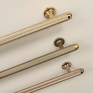Moderne geriffelte Schubladengriffe, Schubladenknäufe aus massivem Messing, Schrankknäufe, Möbelbeschläge, Ersatztürgriffe
