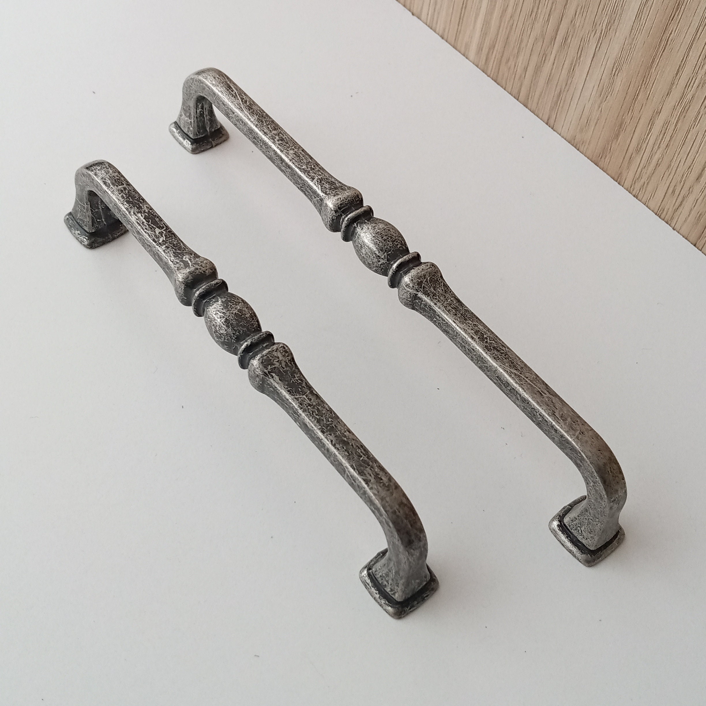 Antique Cabinet Handle With Classic and Modern Style, Vintage Wardrobe ...