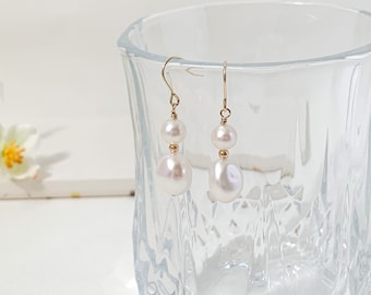 Dangling Freshwater Pearl Earrings, 14k Gold Filled, sterling silver earrings, White Pearl Earrings, Gift for Her