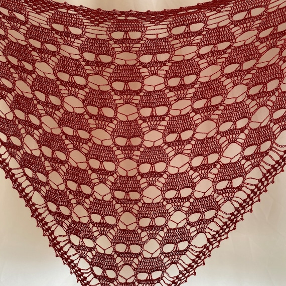 Halloween crochet pattern, Crochet skull shawl pattern, Crochet shawl pattern, Skull shawl crochet pattern, Lost soul shawl, Crochet skull
