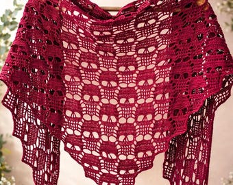 Skull Shawl Crochet Pattern, Goth Bandana, Crochet Gift for Skull Lovers (PDF Pattern)